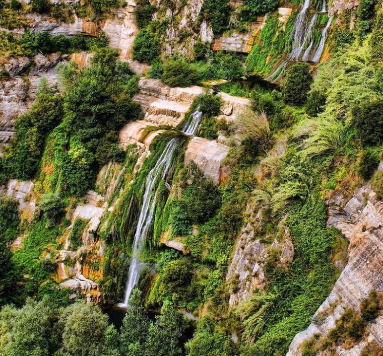 cascada rio tenes barcelona